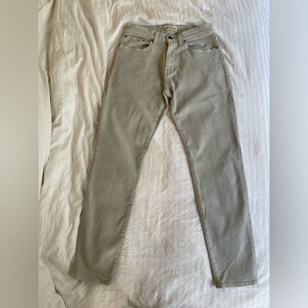 Madewell 29 x 30 Athletic Slim Khaki Jeans